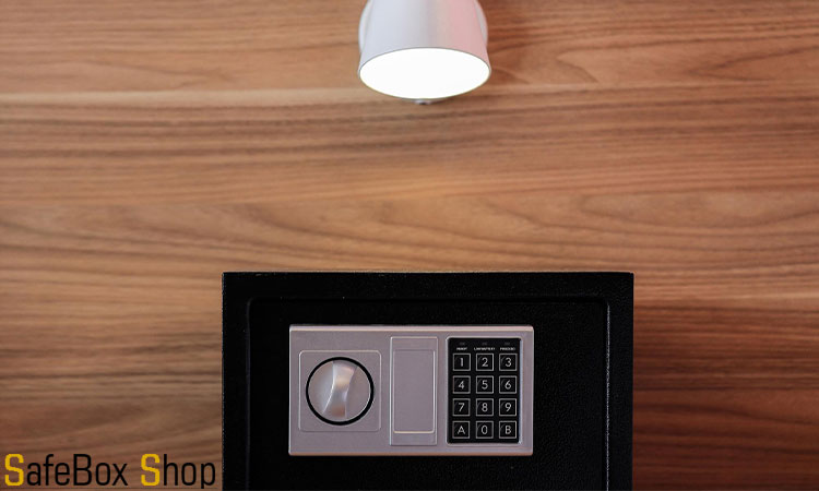 انواع گاوصندوق دیواری اداری