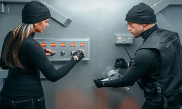 چگونه از سرقت گاوصندوق جلوگیری کنیم